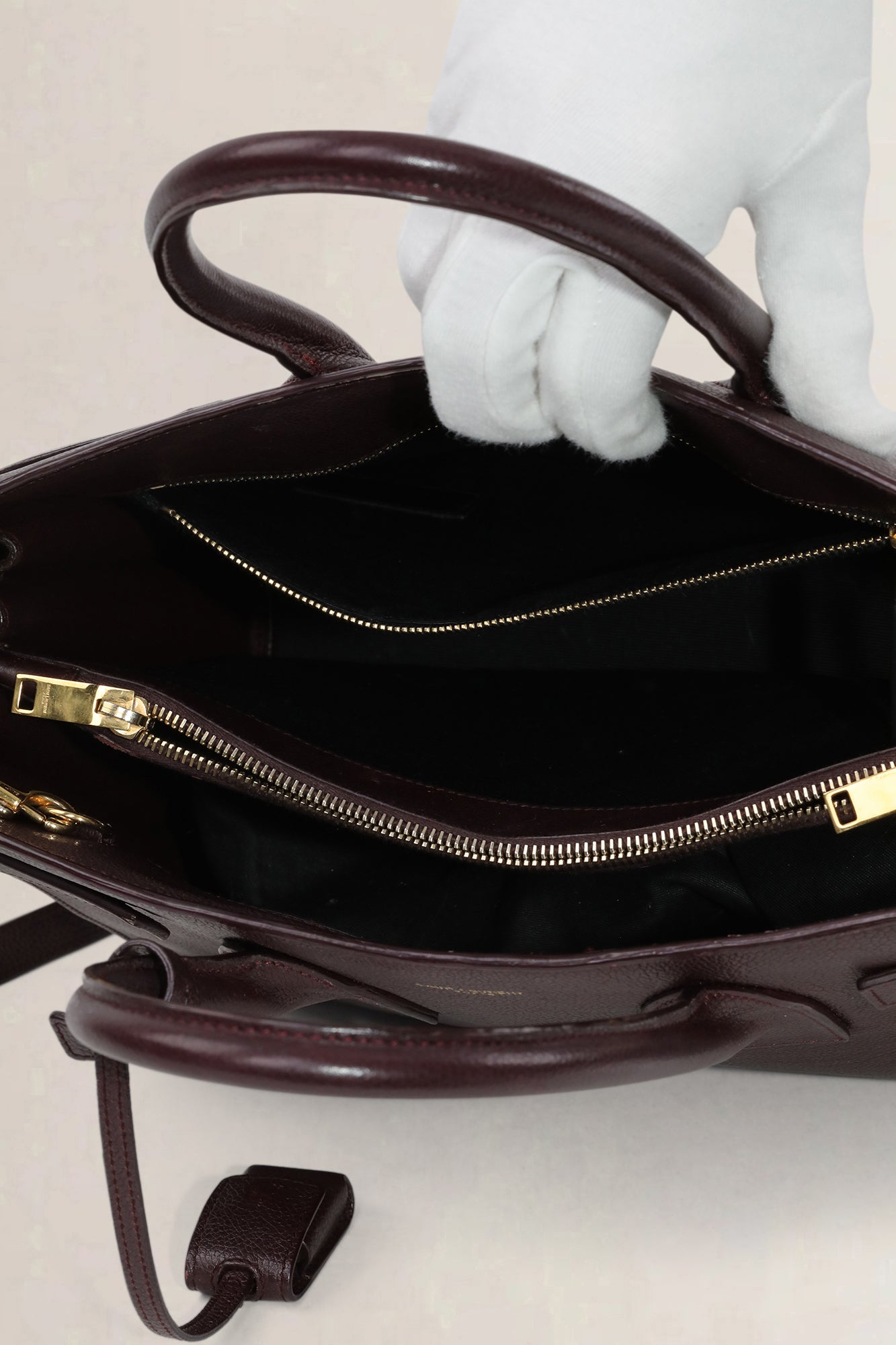 Saint Laurent Burgundy Sac De Jour Small