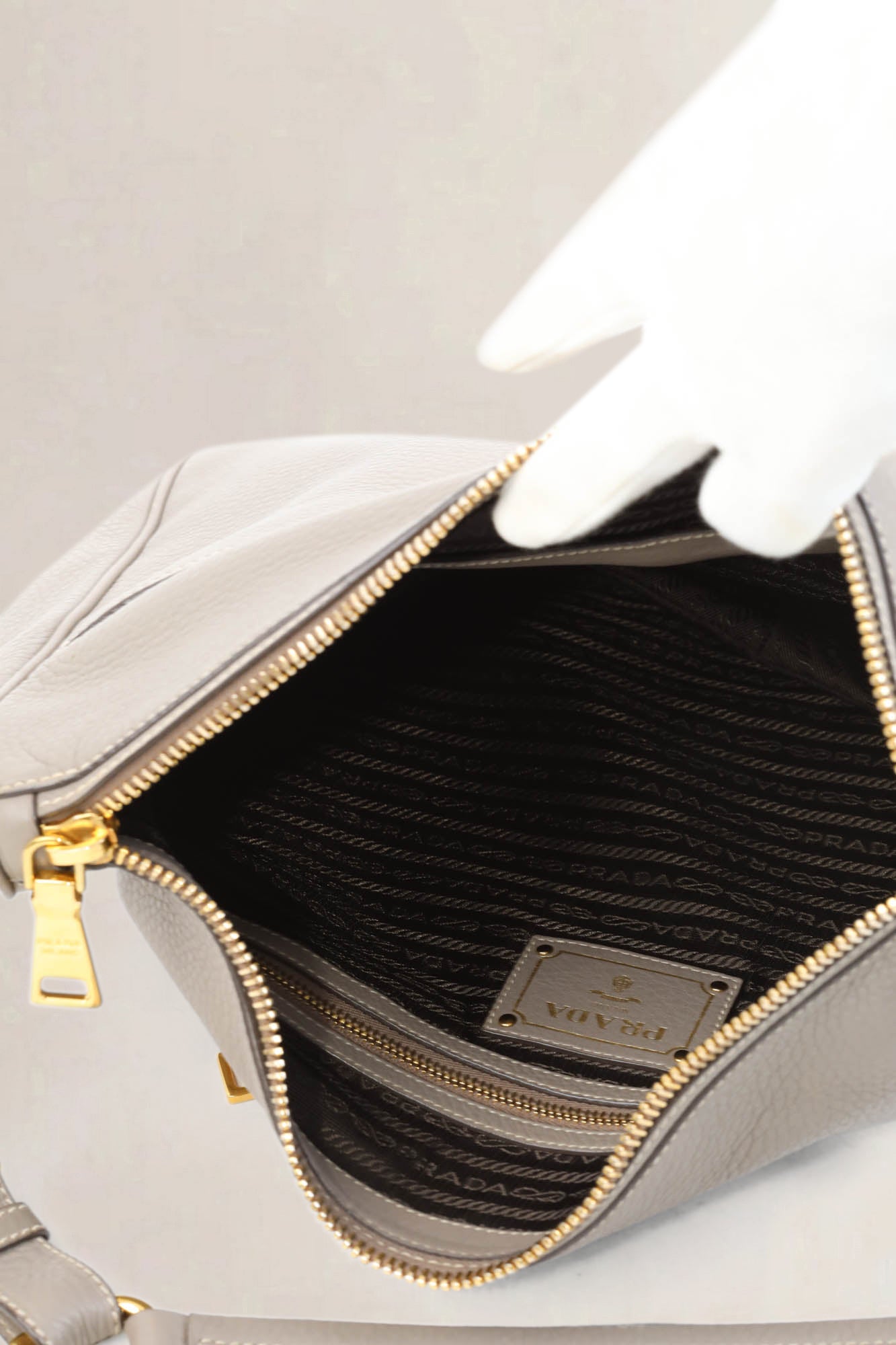 Taupe Vitello Daino Shoulder bag