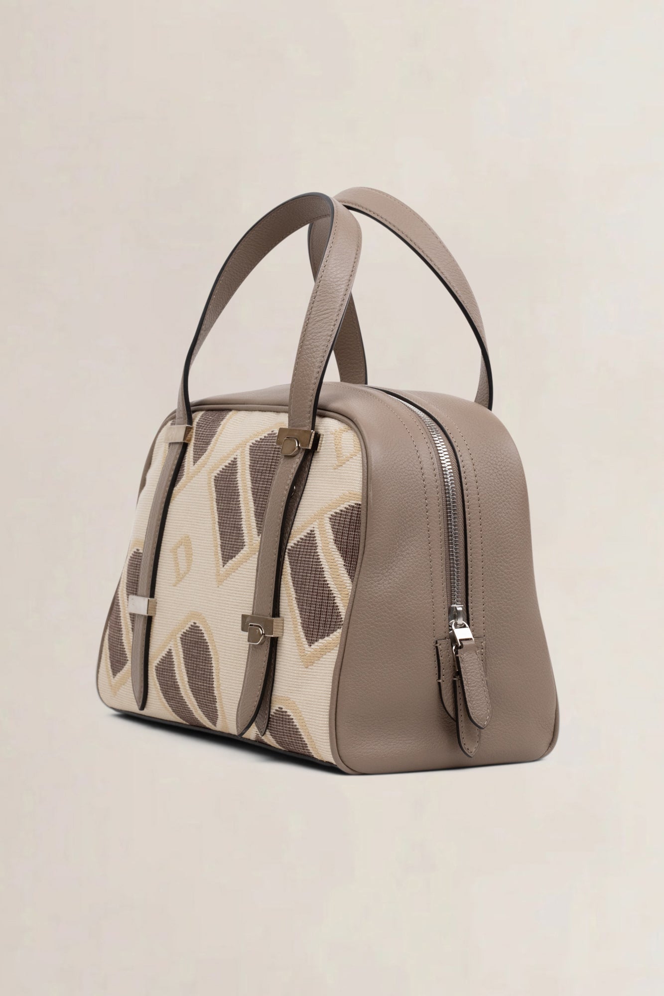 Carry All MM Logotypée Top Handle Bag