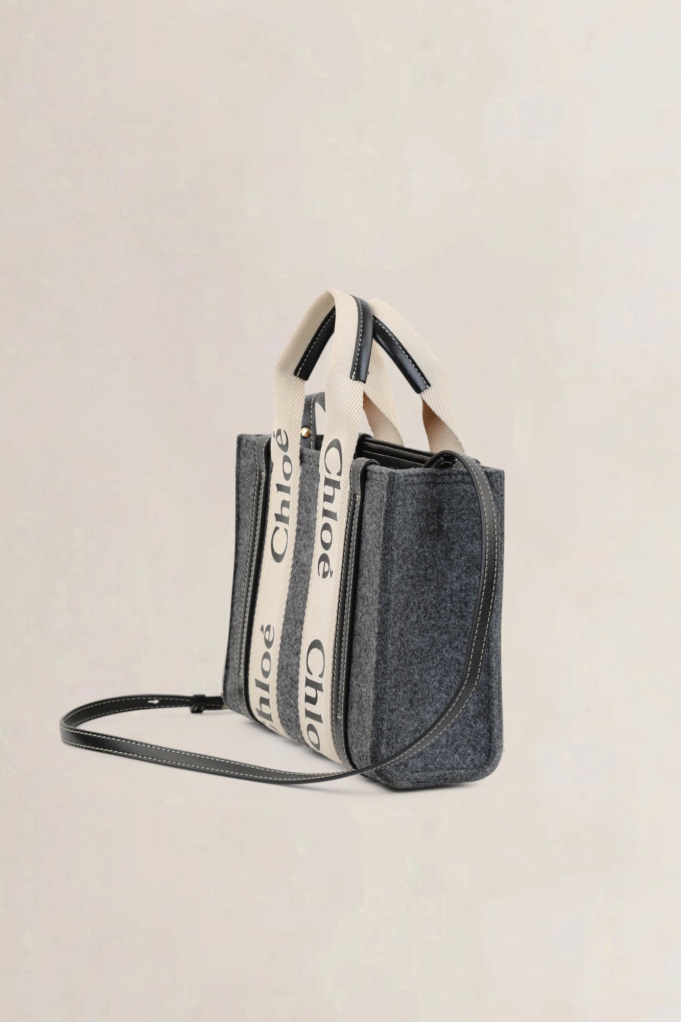 Chloé Grey Wool Woody Small Crossbody Bag