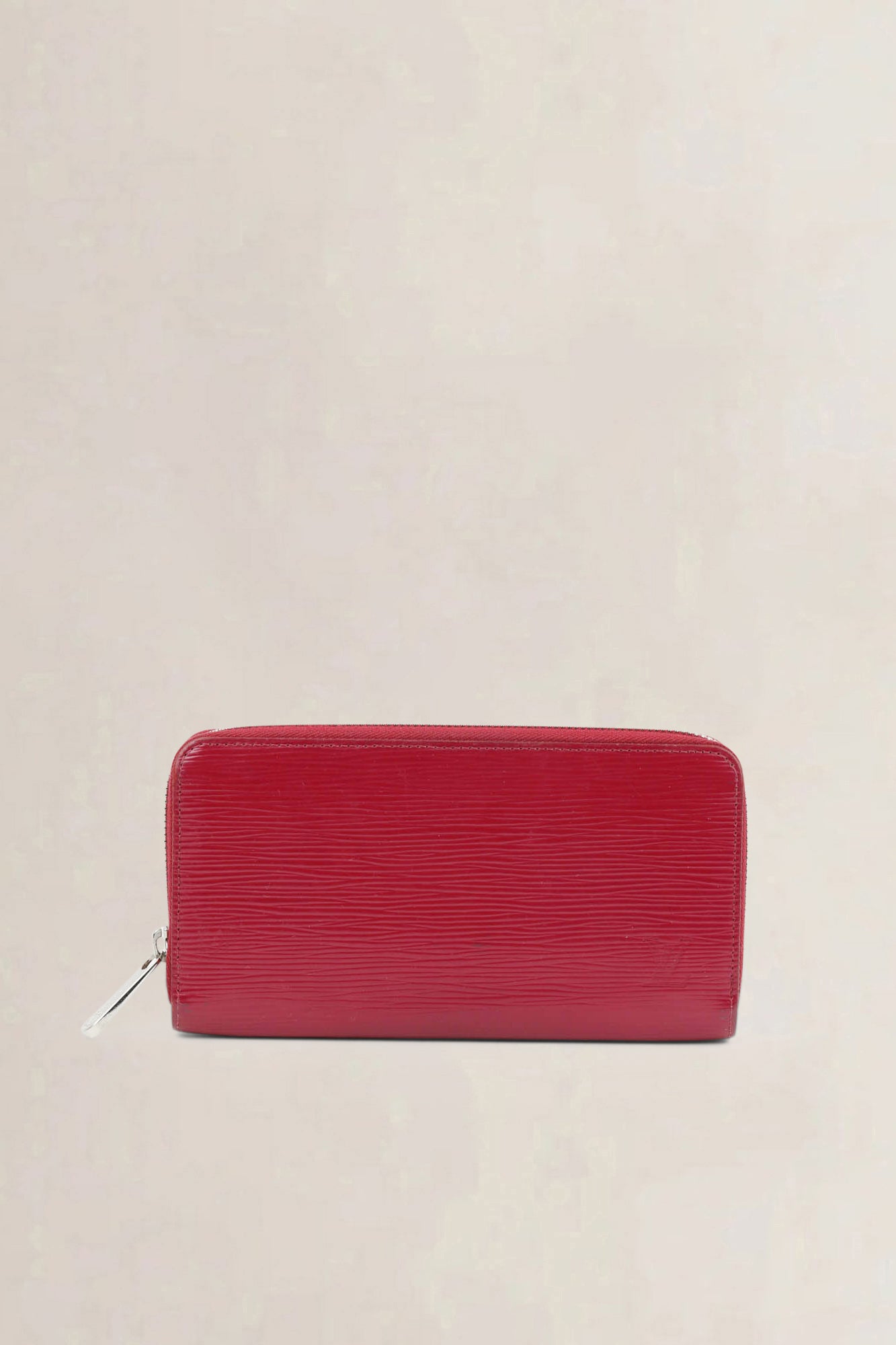 Louis Vuitton Raspberry Epi Leather Zippy Wallet