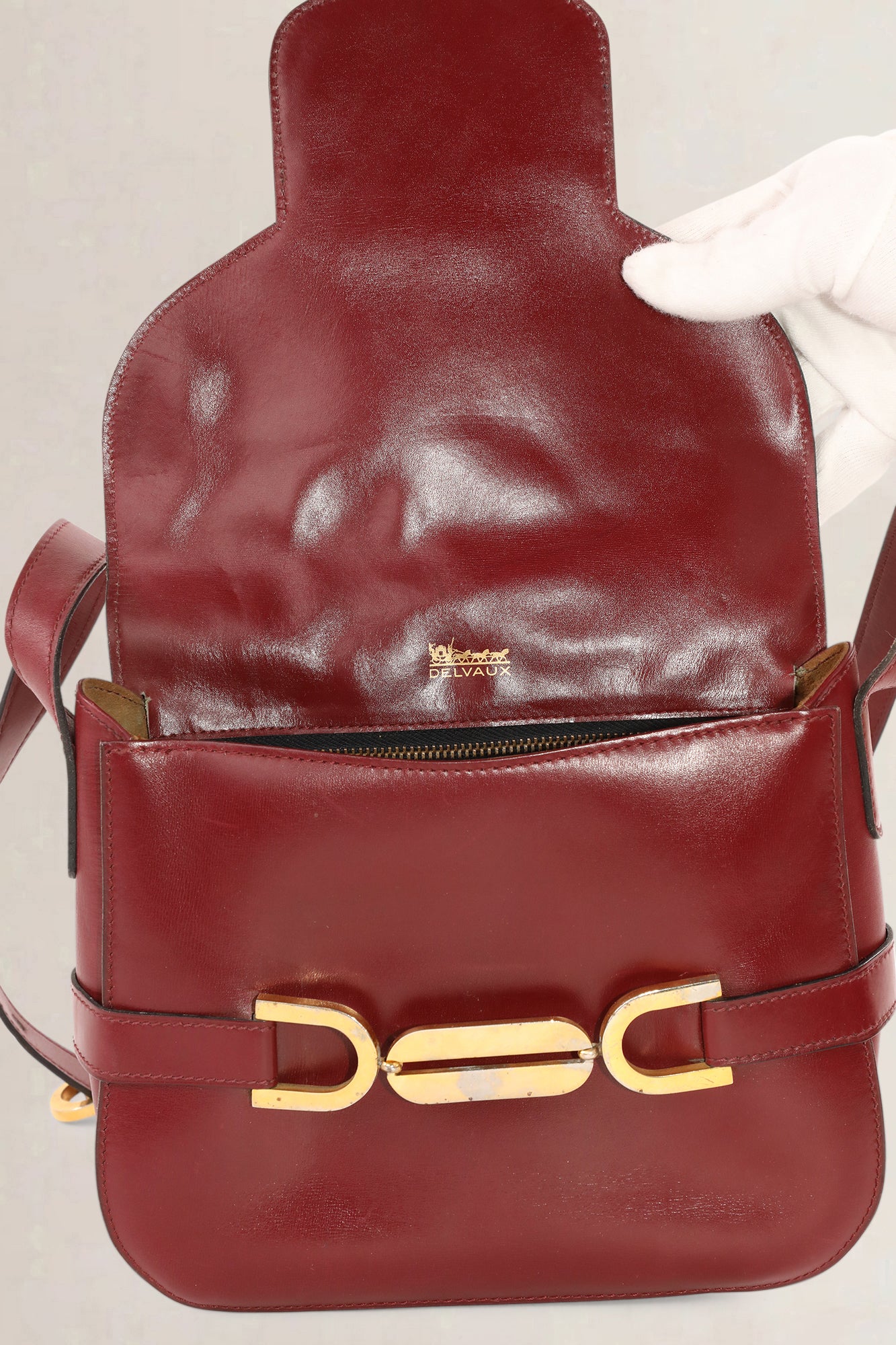Delvaux Burgundy — vintage