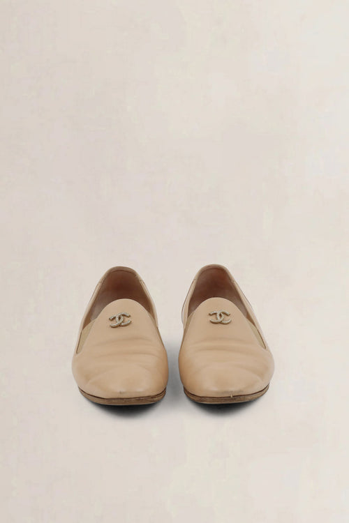 Chanel Beige Interlocking CC Loafers