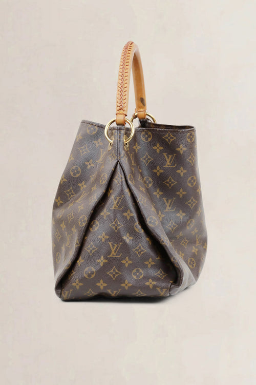 Louis Vuitton Monogram Artsy MM Shoulder Bag