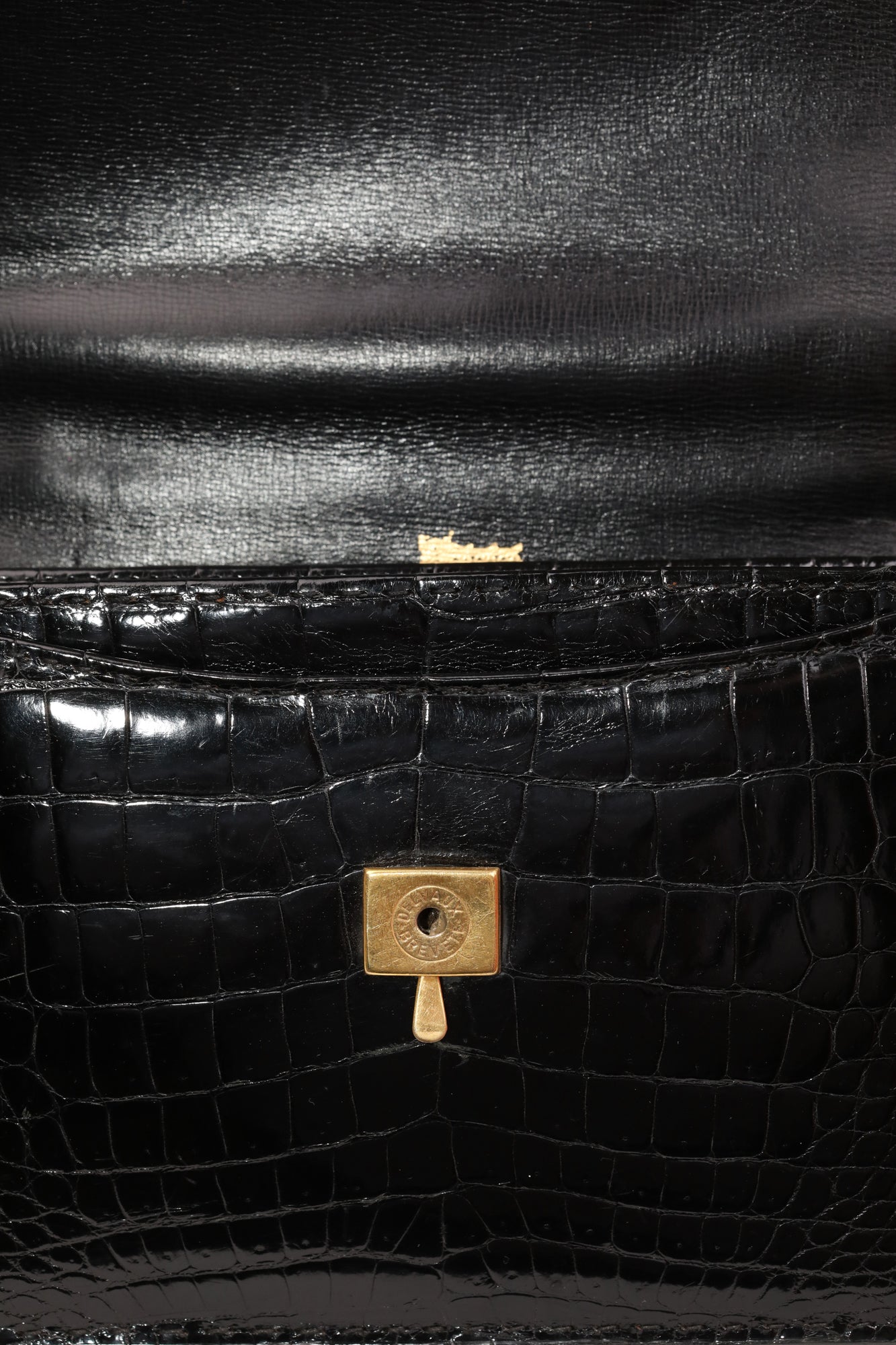 Black Pain Brule Top Handle Bag