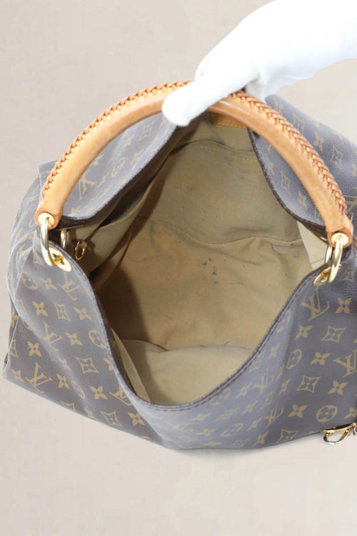 Louis Vuitton Monogram Artsy MM Shoulder Bag