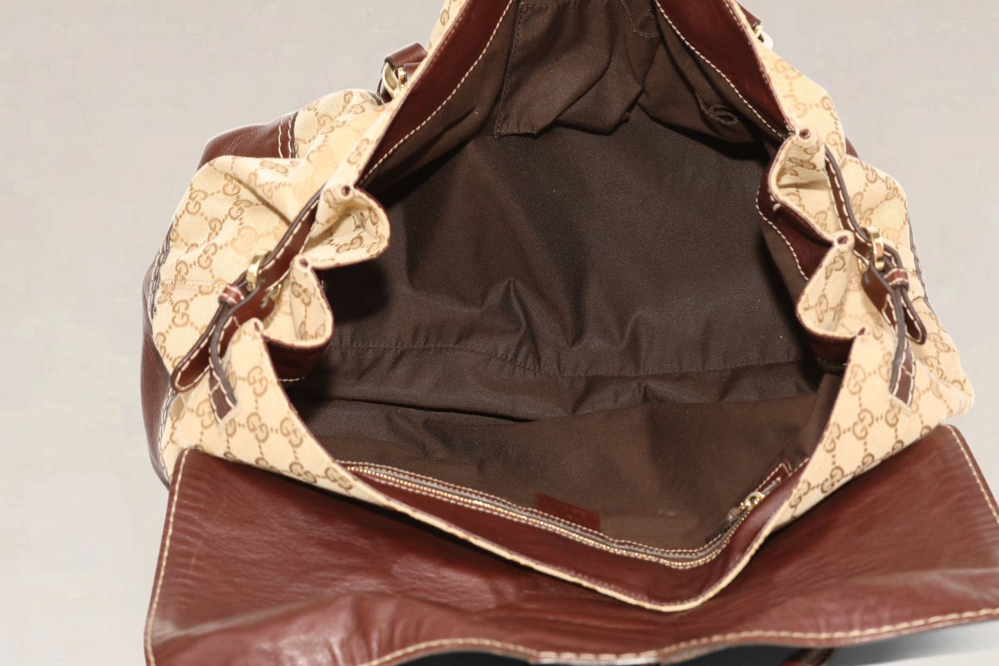 Bordeaux GG Canvas Shoulder Bag