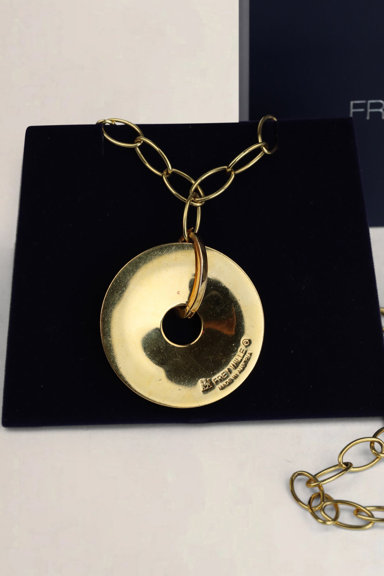 Frey Wille Luna Piena ketting