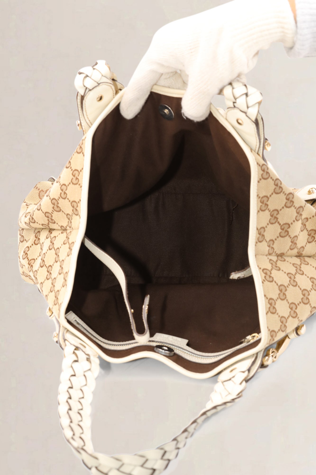 Gucci Off-White Monogram Pelham Schoudertas