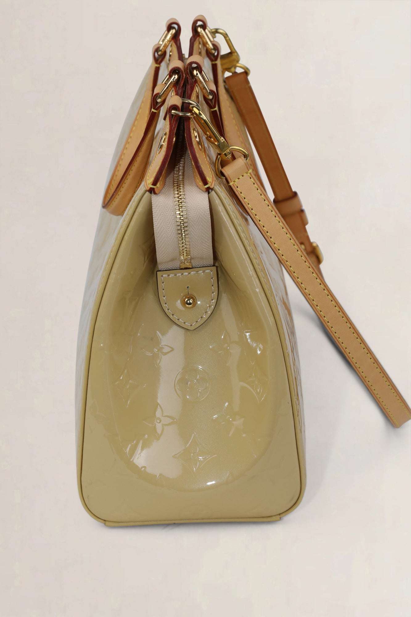 Louis Vuitton Dune Monogram Vernis Brea MM Crossbodytas