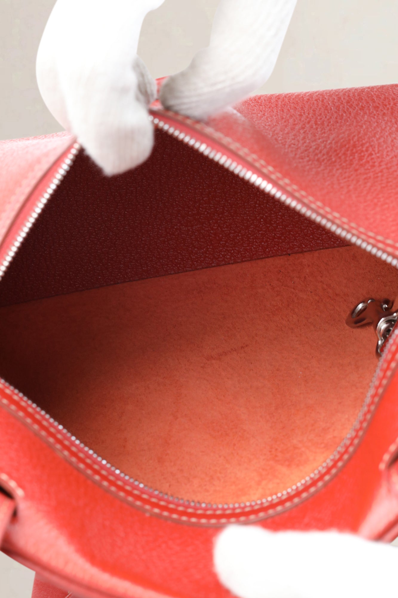 Deux de Delvaux rood lederen quarante-neuf Frégate crossbodytas