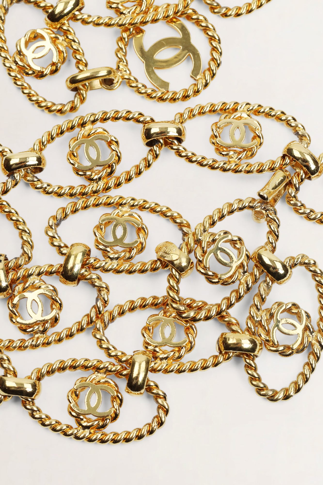 CC gold-plated chain belt