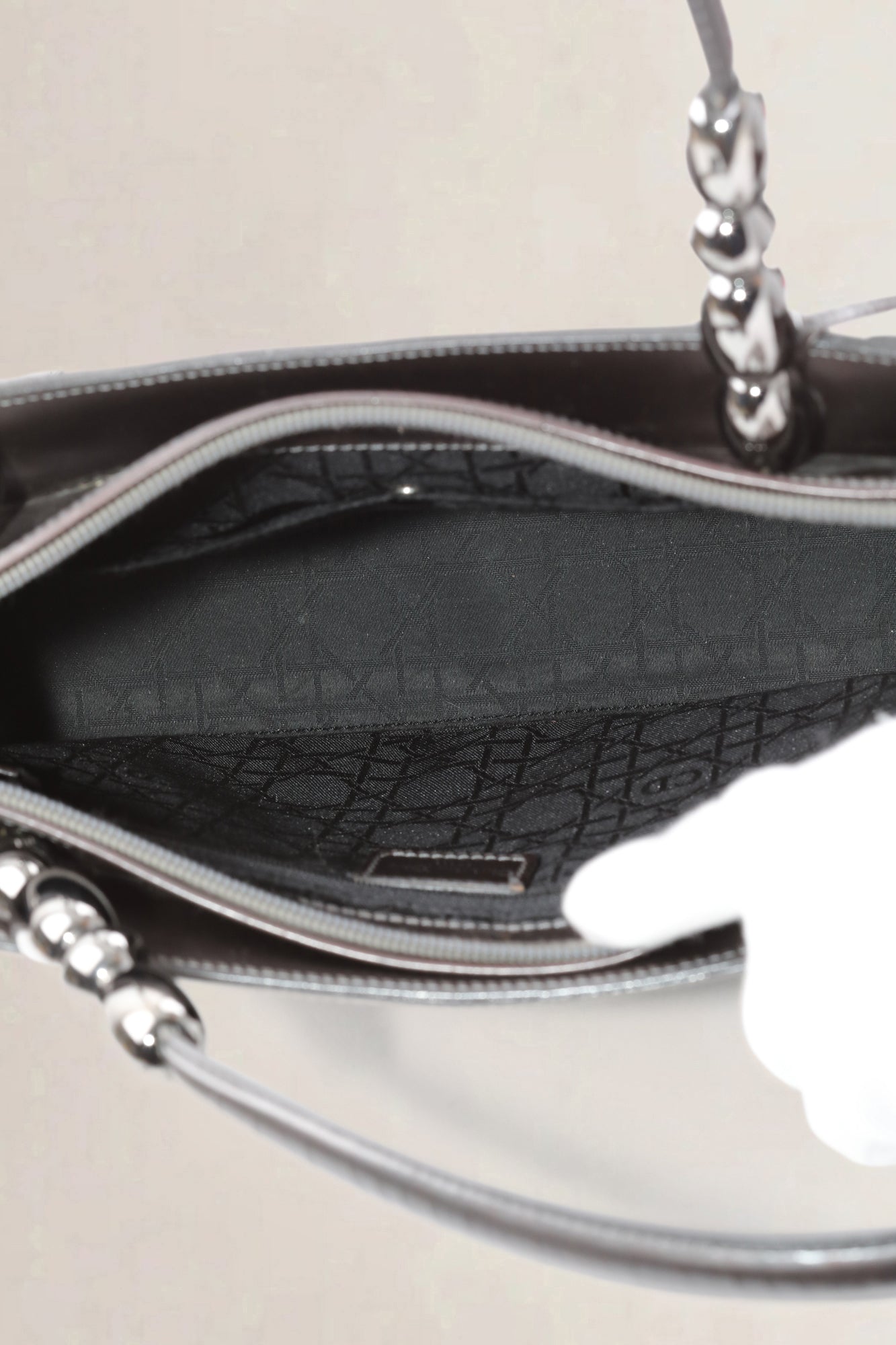 Christian Dior Grijs/Bruin Malice Patent Leren Schoudertas