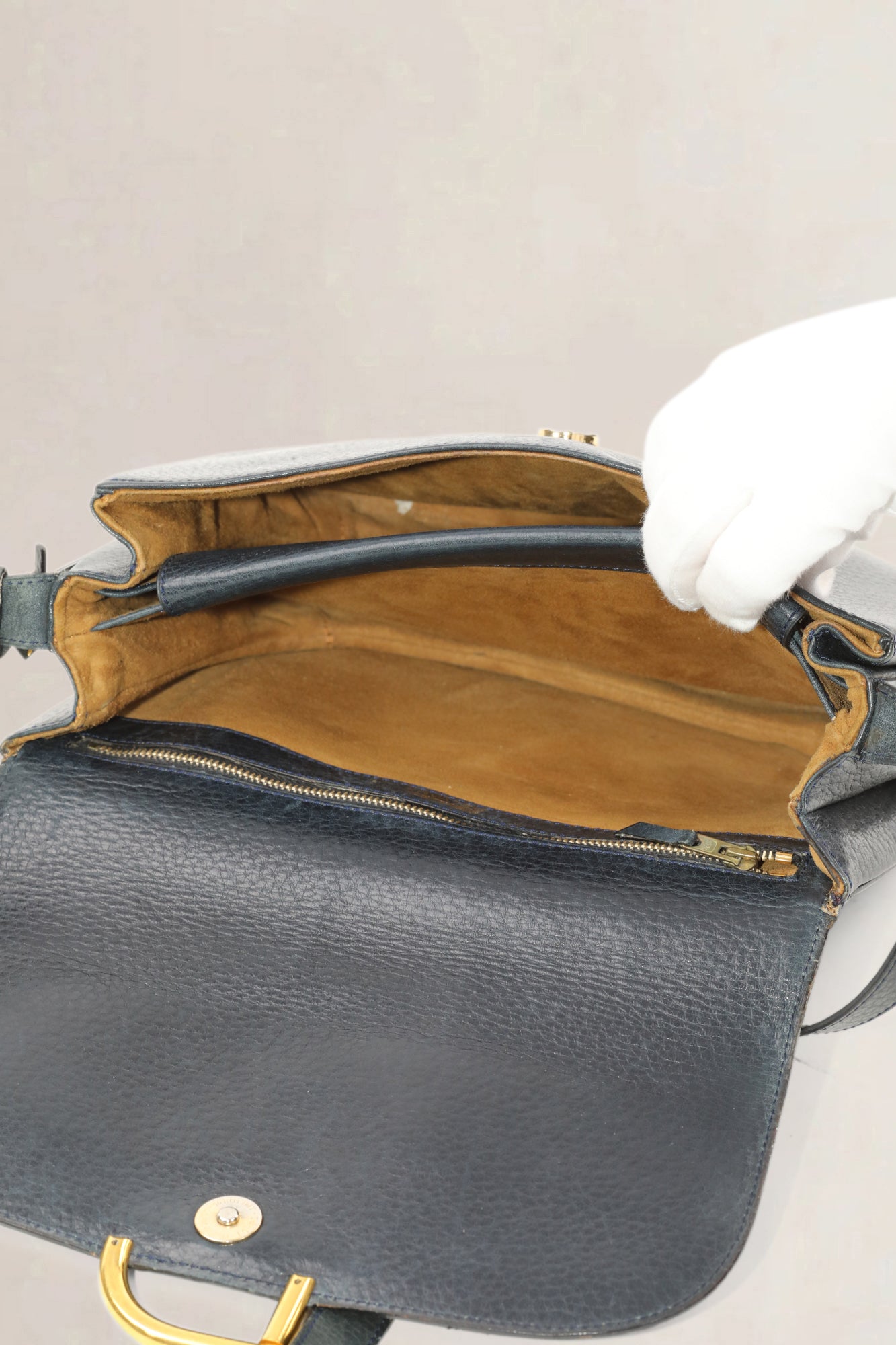 Sac bandoulière Diligent en cuir bleu Delvaux