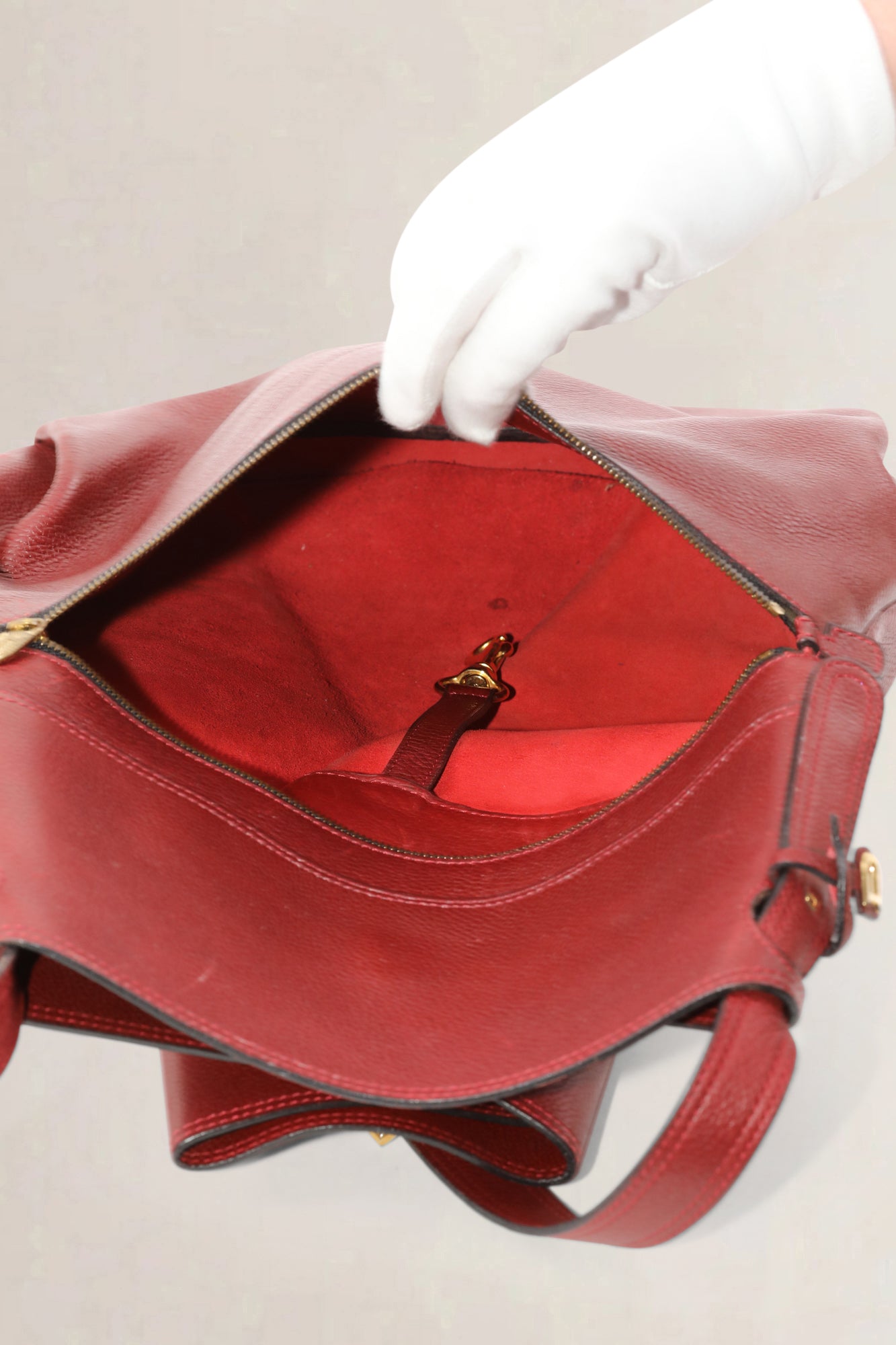 Rosso Faust Crossbody Bag