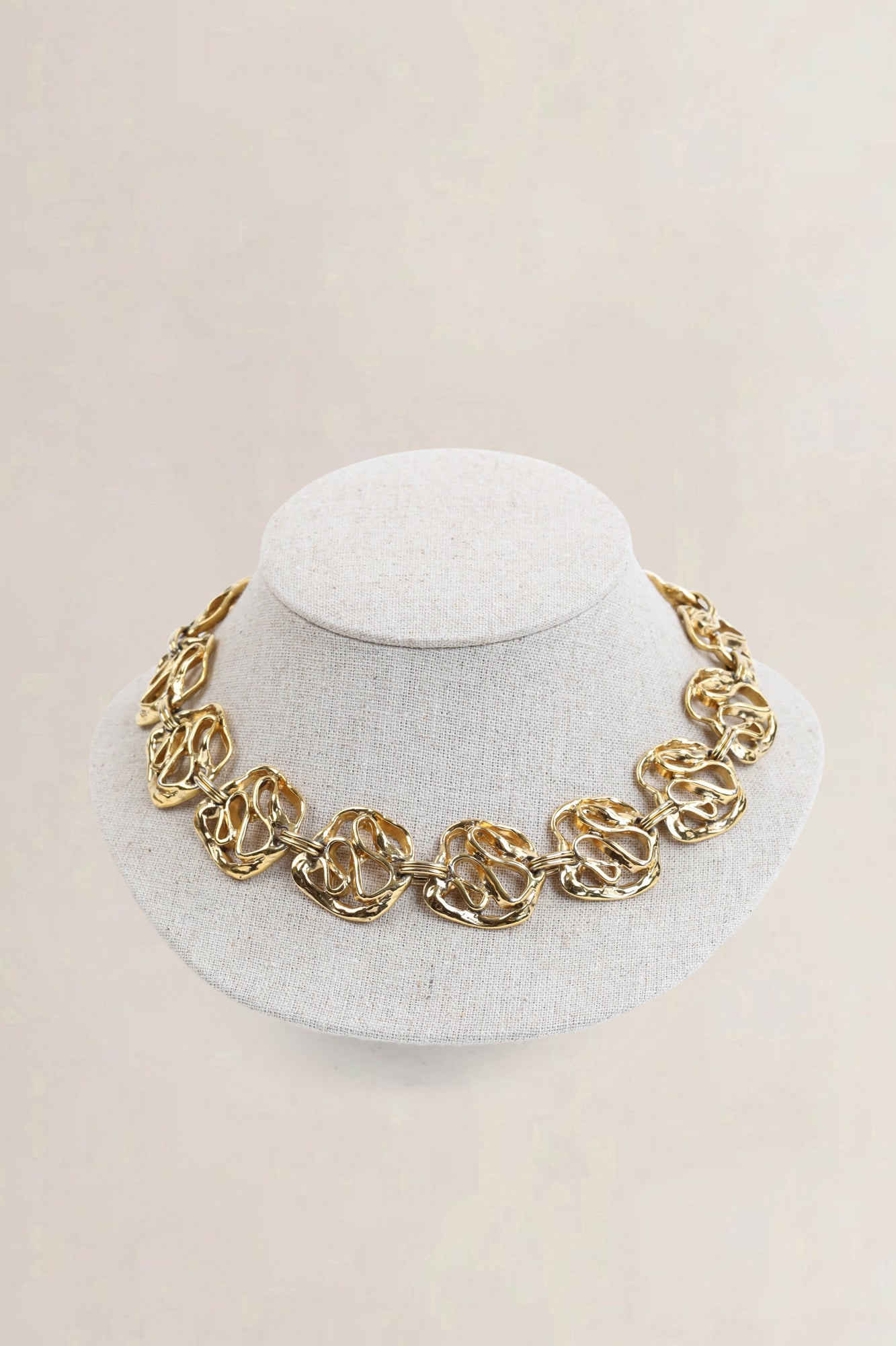 Vintage Gold Toned Necklace