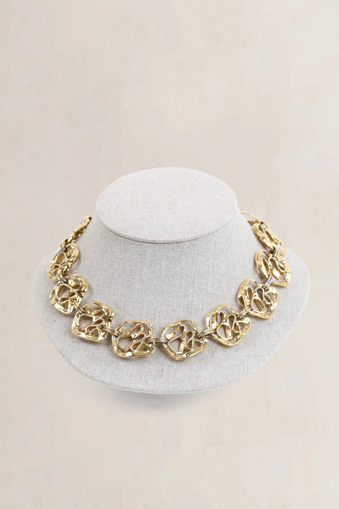 Vintage Gold Toned Necklace