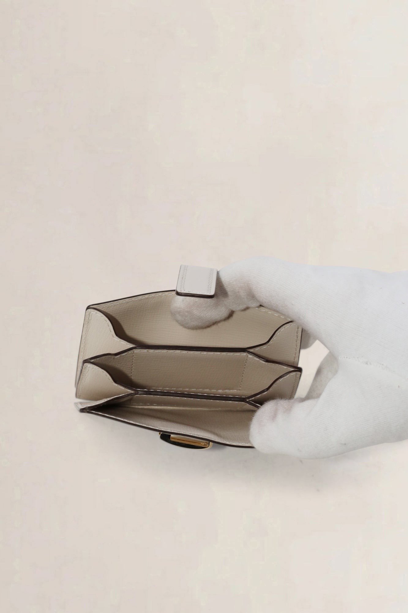 Sesam Léonce Cardholder