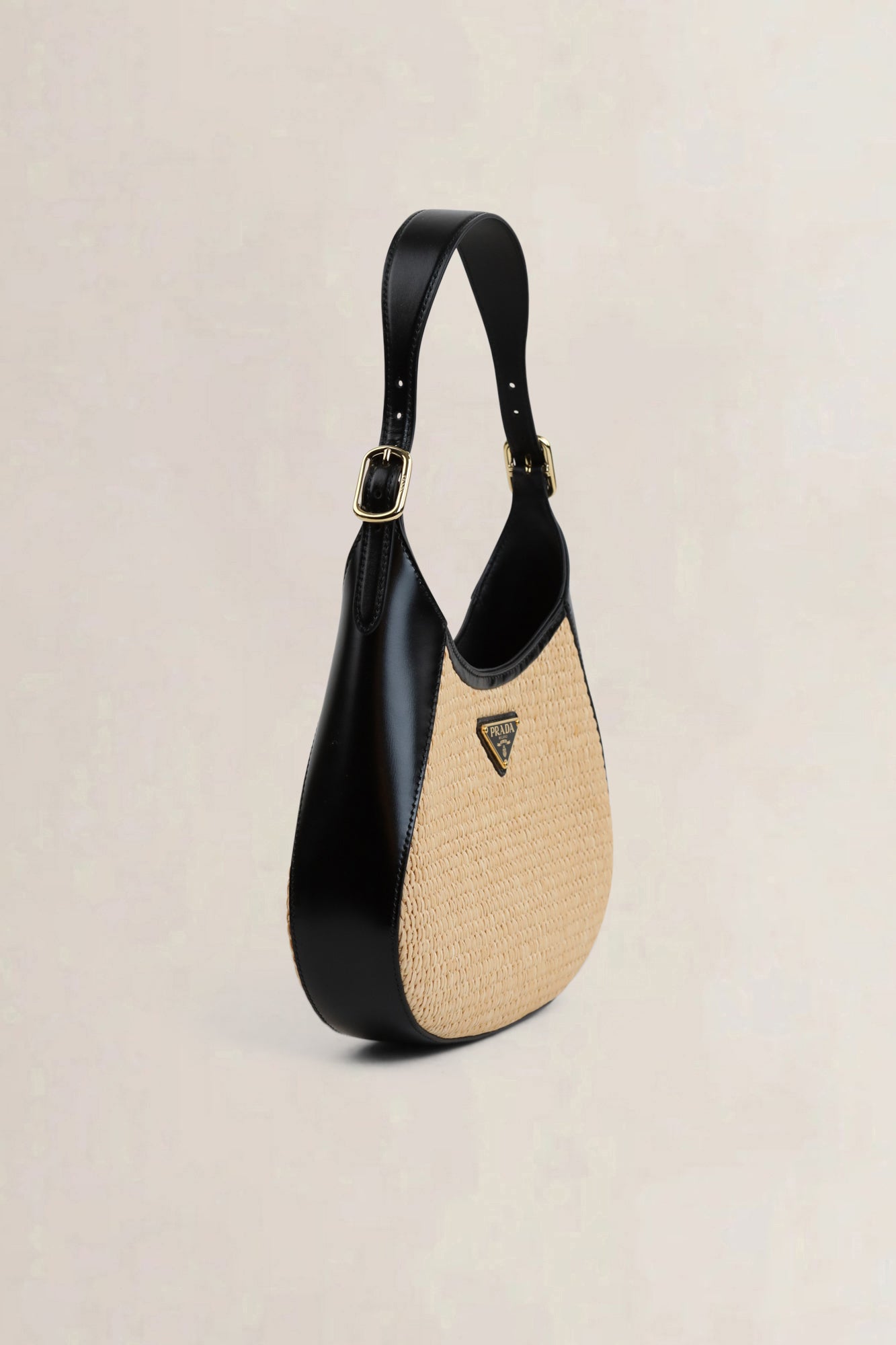 Paglia Vitello Cleo Shoulder Bag