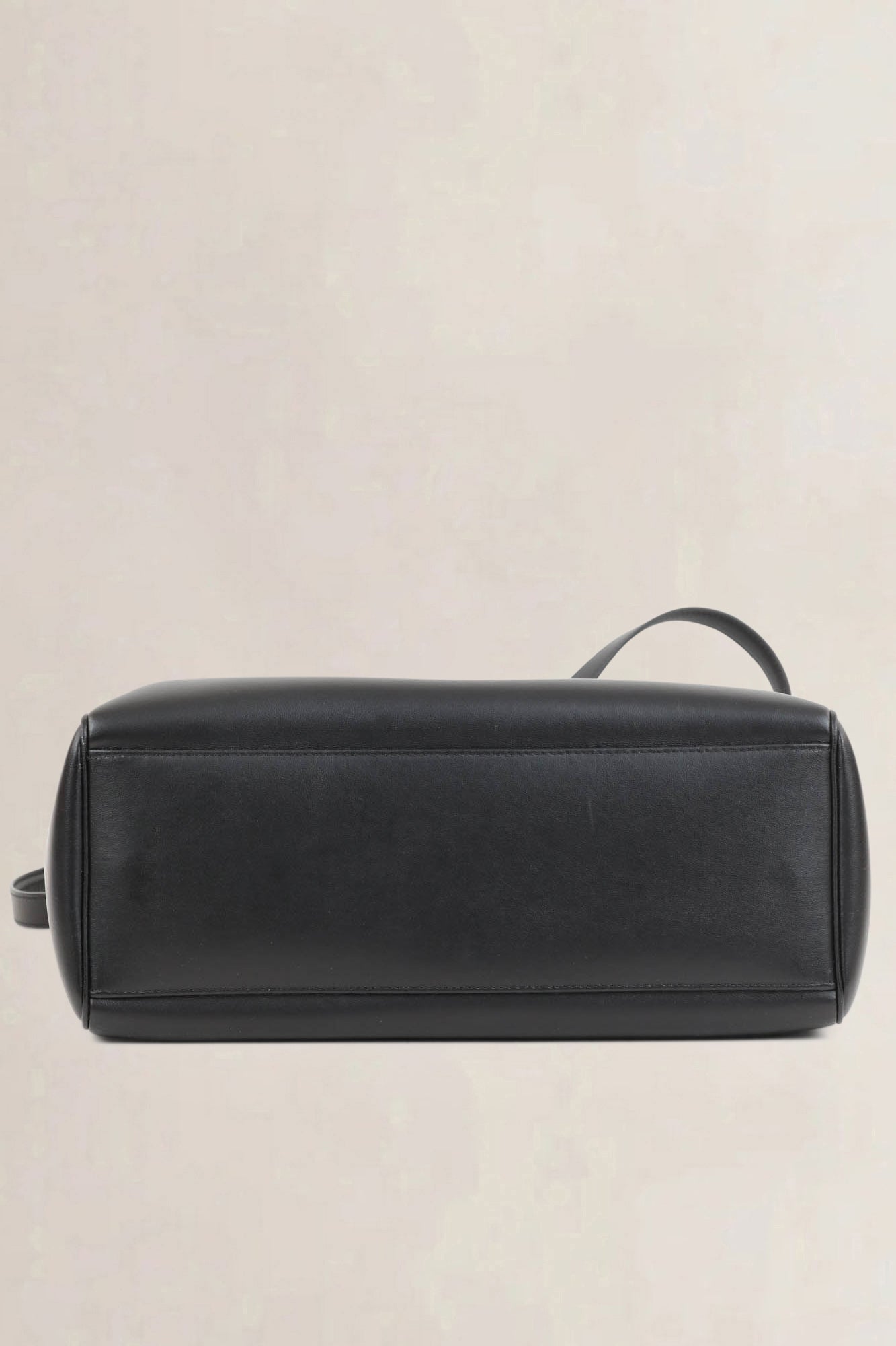 Black 16 Shoulder Bag
