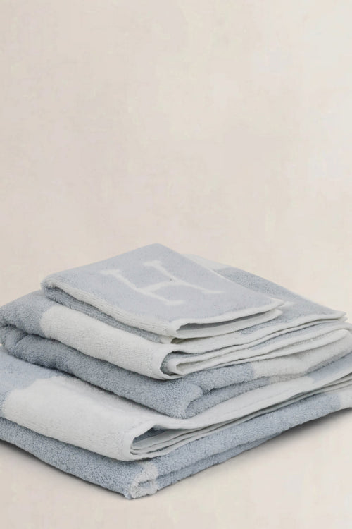 Hermès Avalon Blue/White Bath Towel Set