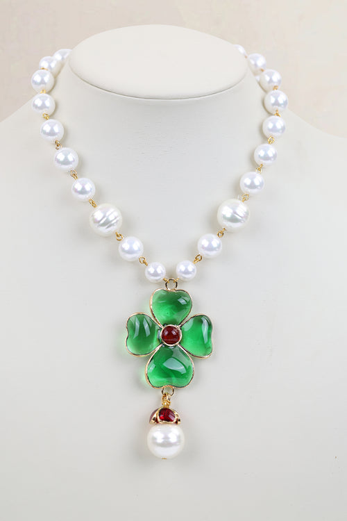 Green/Red Poured Glass Clover Pearl Necklace