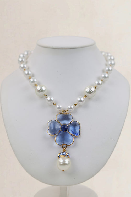 Blue Poured Glass Clover Pearl Necklace