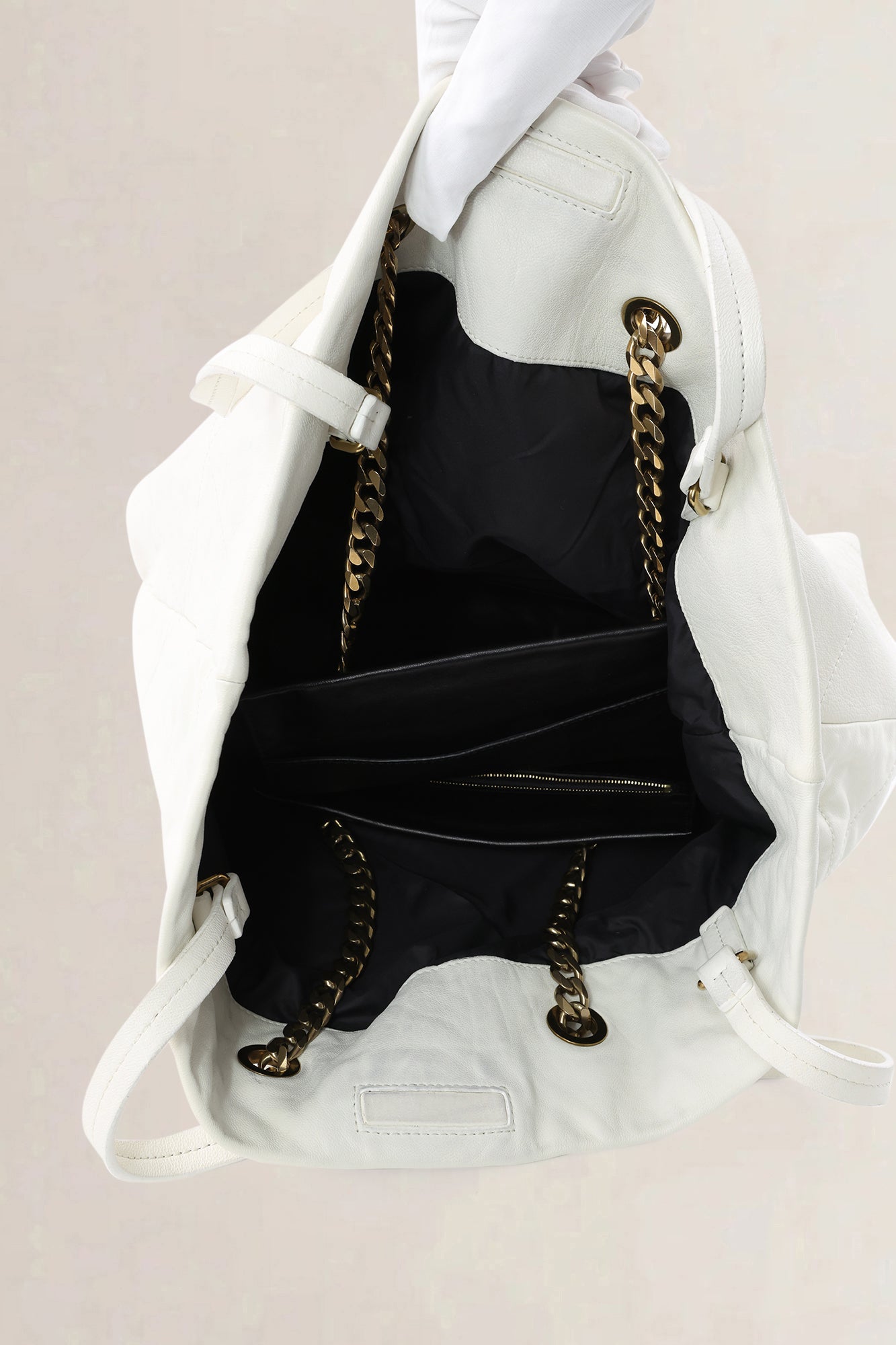 Lanvin White Leather Shoulder Bag — preloved NOOS Ghent