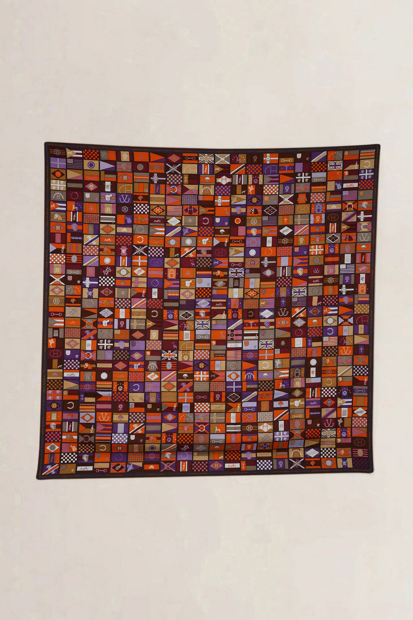 Hermès 90 Silk Carré Voyage en Hermès — vintage