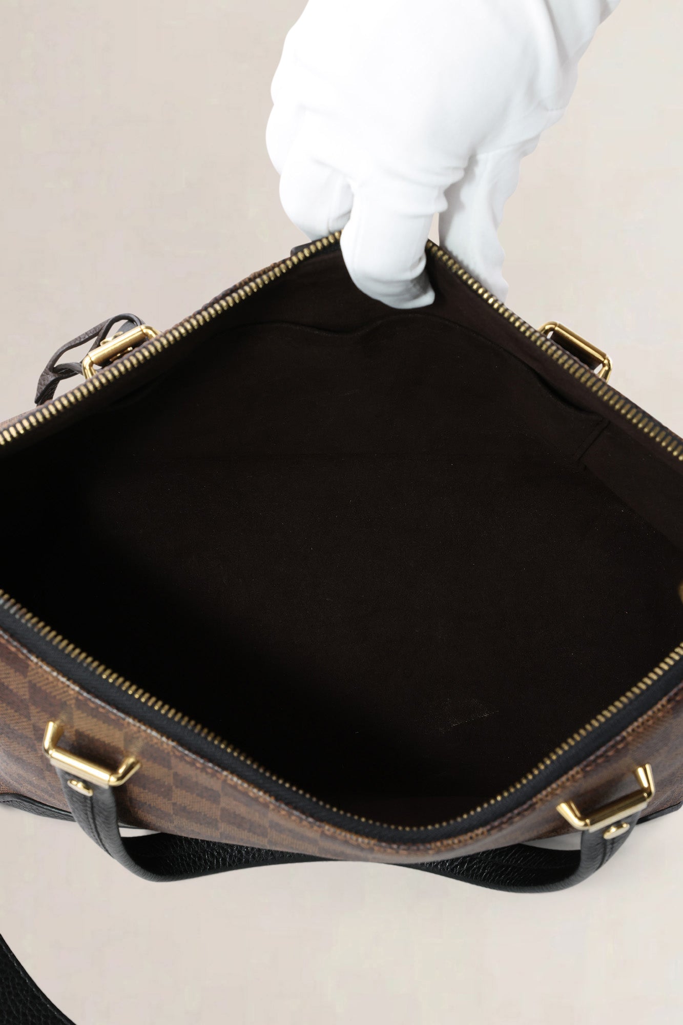 Louis Vuitton Black Damier Ebene Hyde Park Crossbody Bag