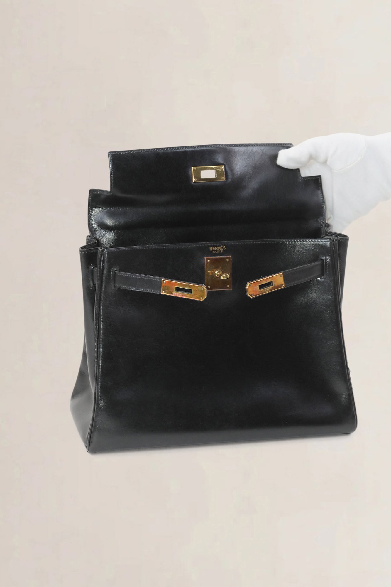 Hermès Black Kelly 28 Top Handle Bag