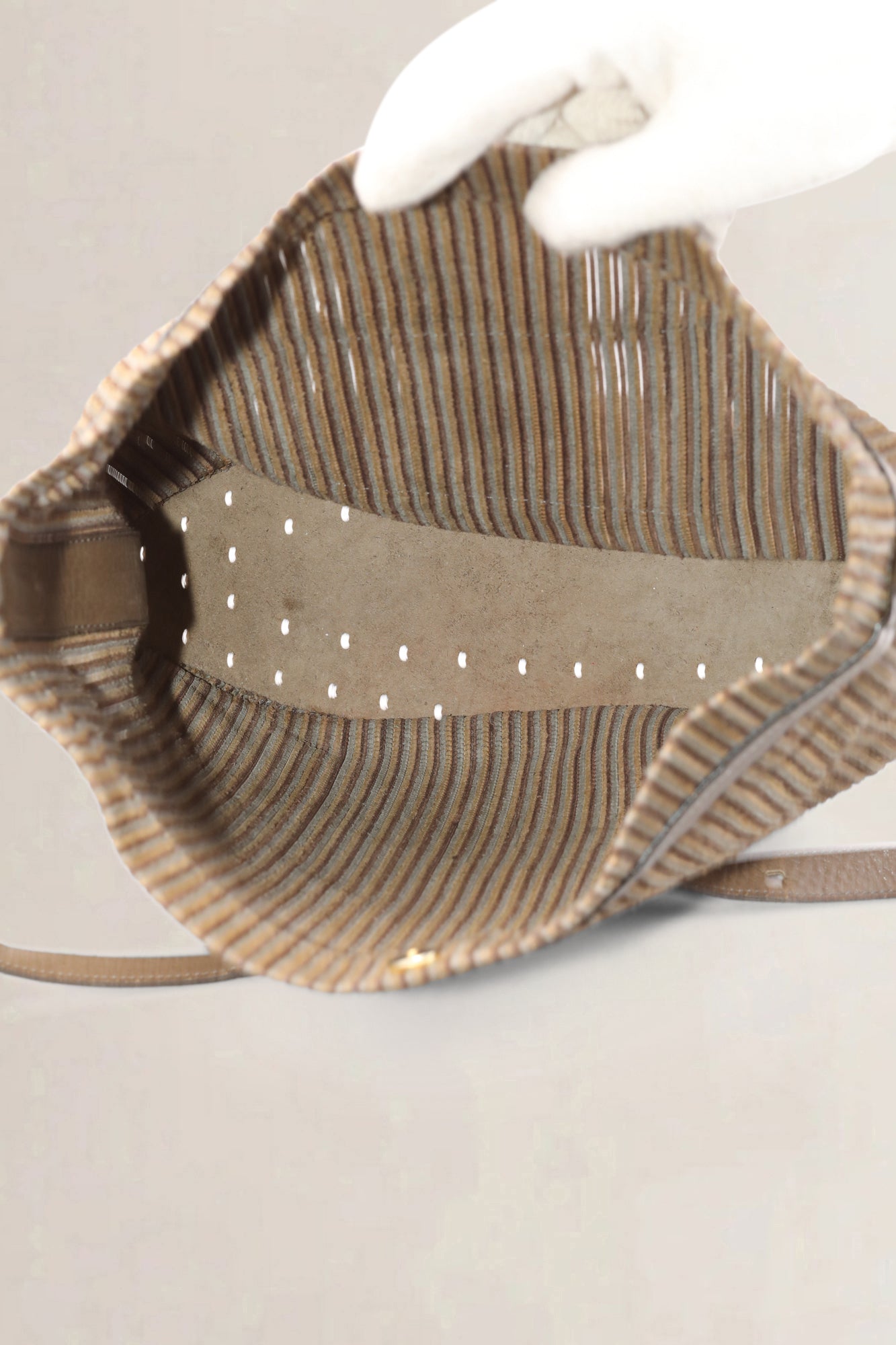 Delvaux Bruine Le Pin in Toile De Cuir-leer