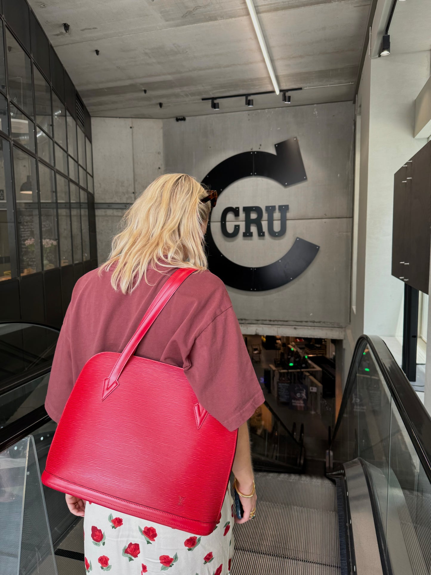 Red Epi Lussac Shoulder Bag