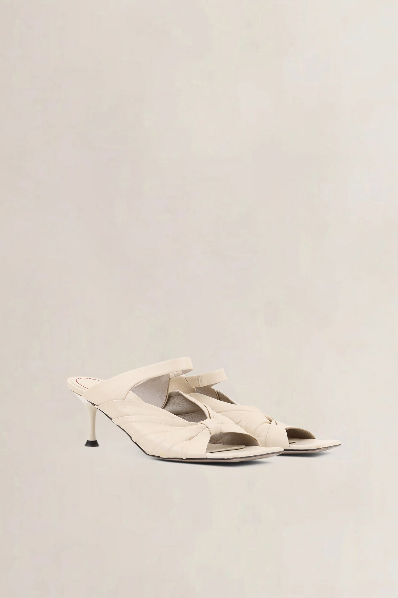 Morobé White Leather Knot Sandals