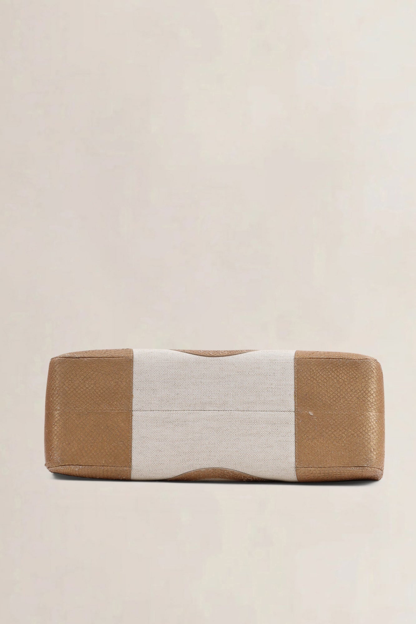 Delvaux Natural Tempête City MM Shoulder Bag