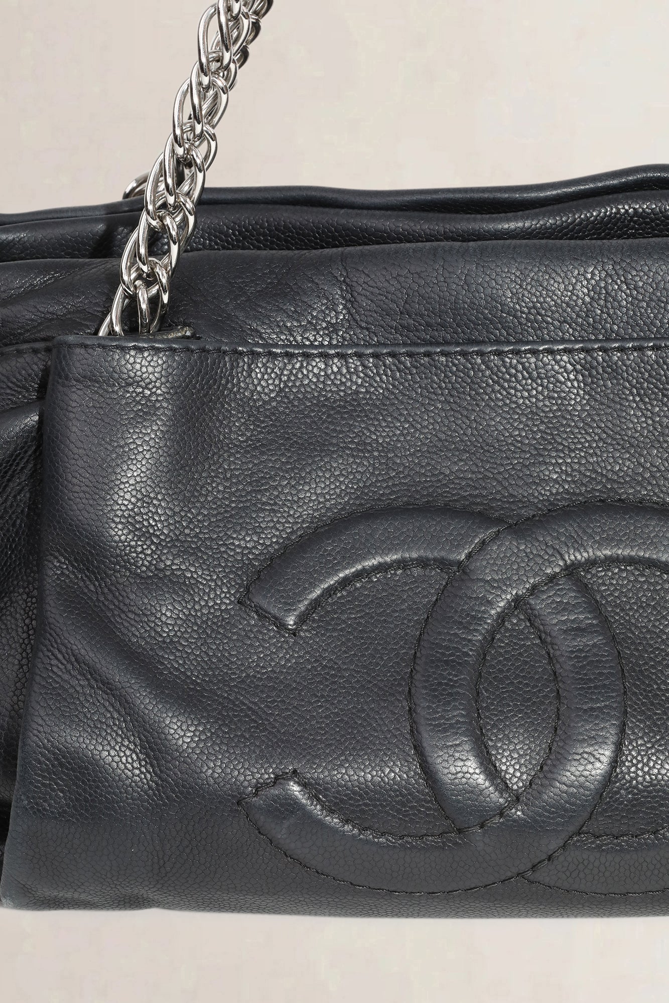 Chanel Black Leather CC Tuck Shopper Shoulder Bag