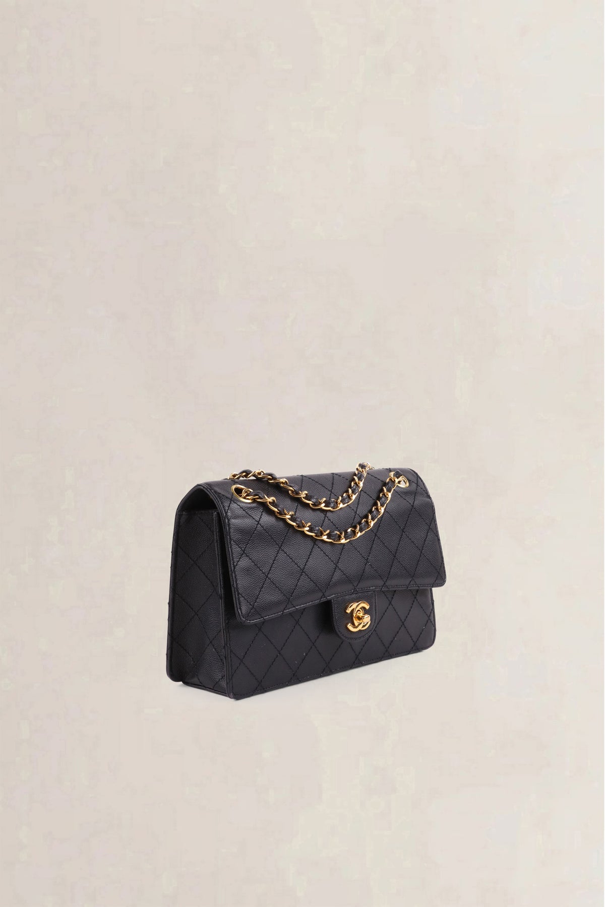 Chanel Black Caviar Quilted Classic Flap Medium Shoulder Bag