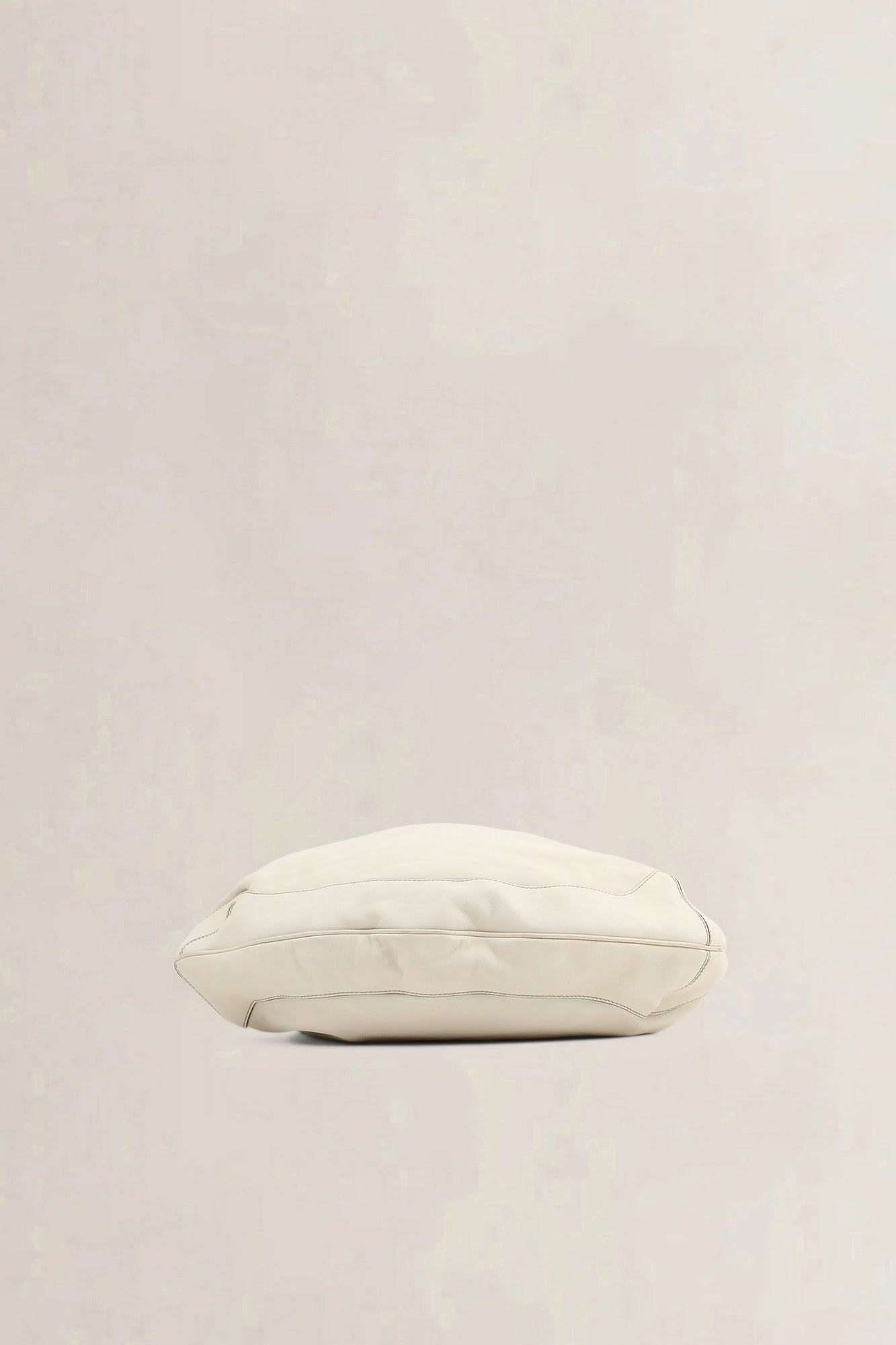 Gucci White Peggy Bamboo Top Handle Bag