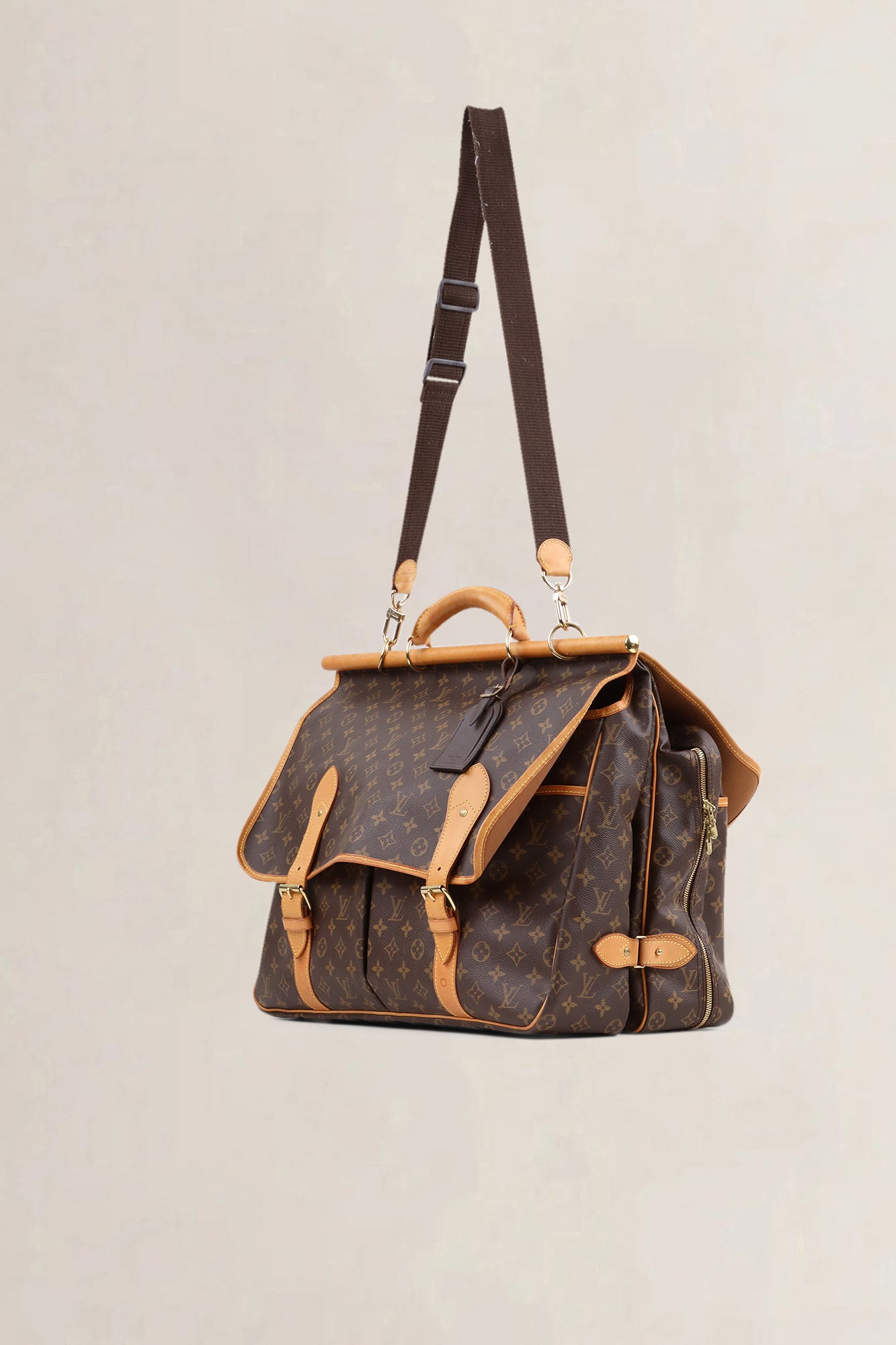 Louis Vuitton Monogram Hunting Travel — vintage