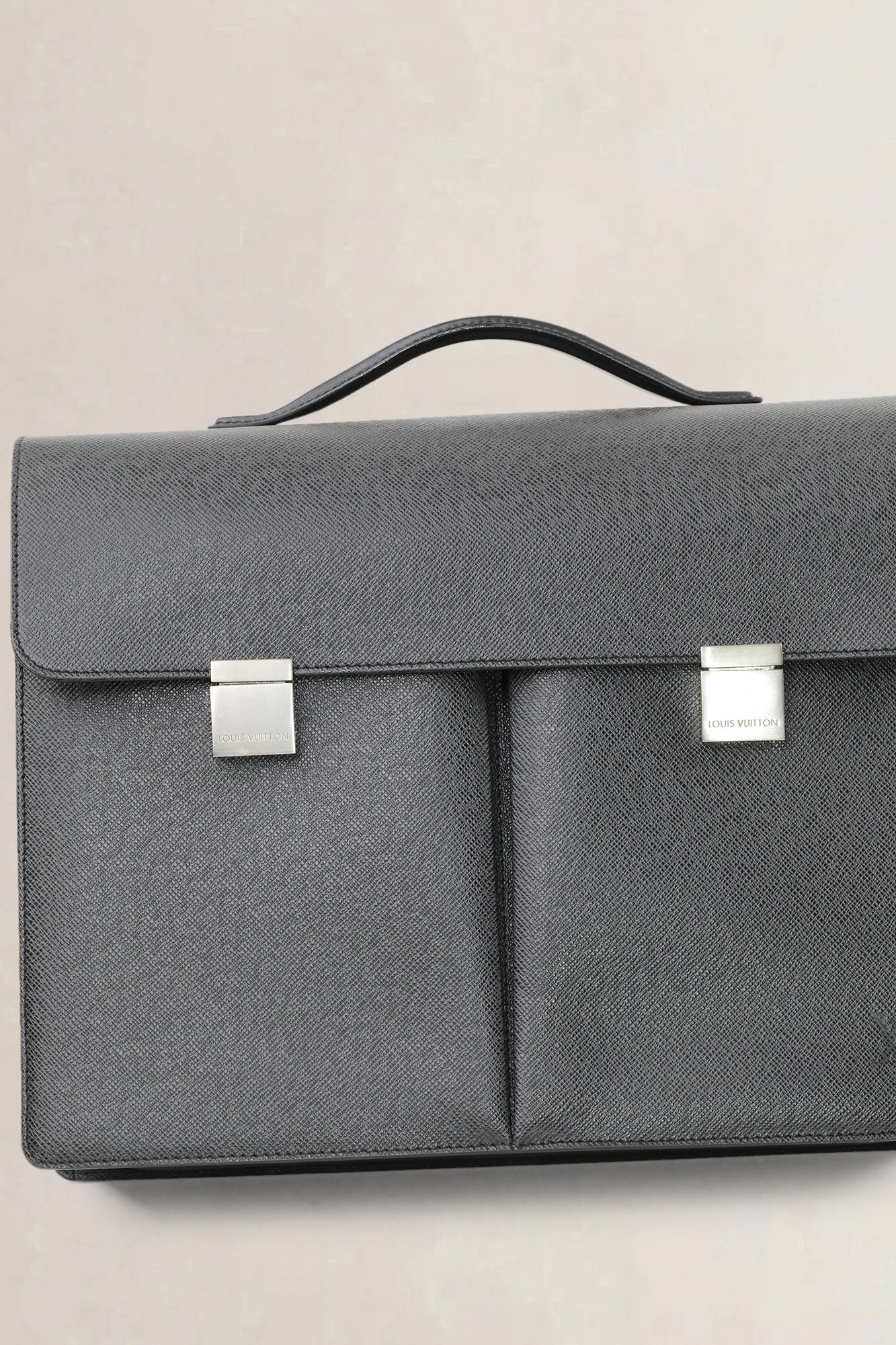 Louis Vuitton Taiga Serviette Kazan Business Briefcase — preloved