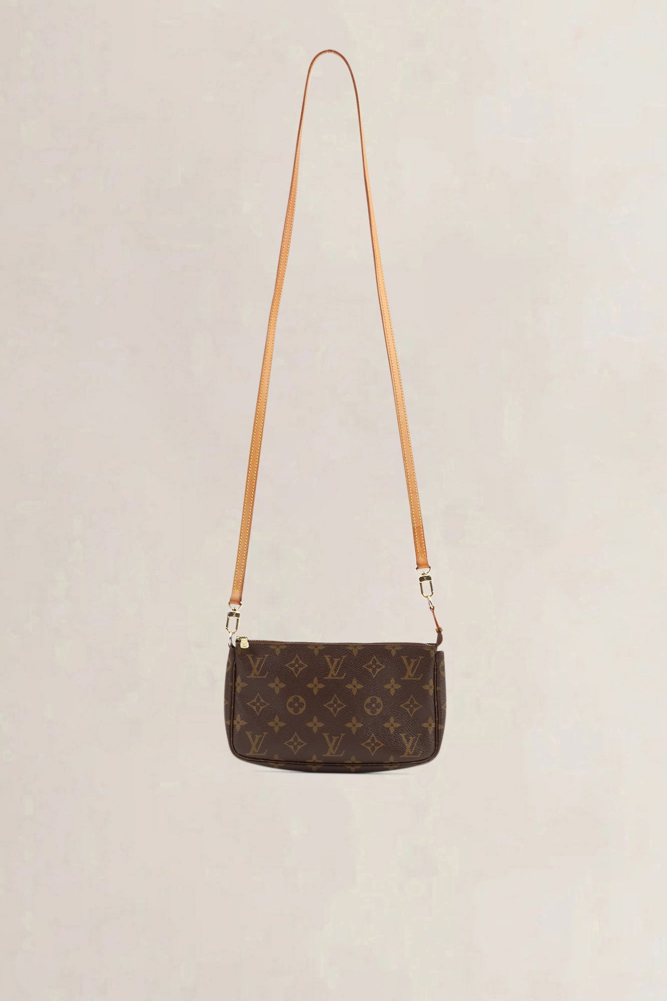 Louis Vuitton Pochette Accessoires Monogram — vintage