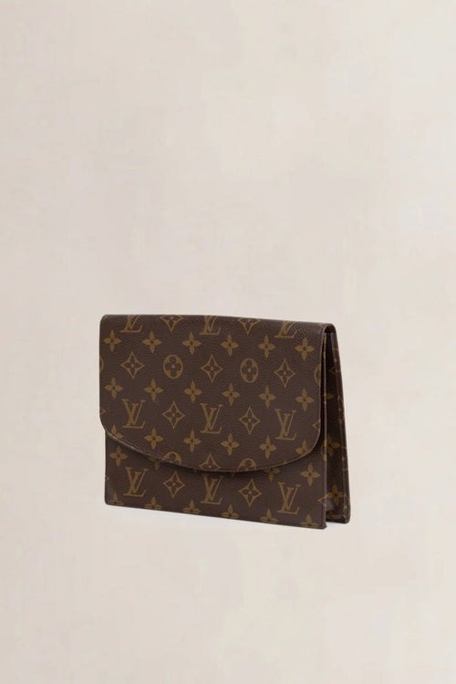 Louis Vuitton Monogram Clutch