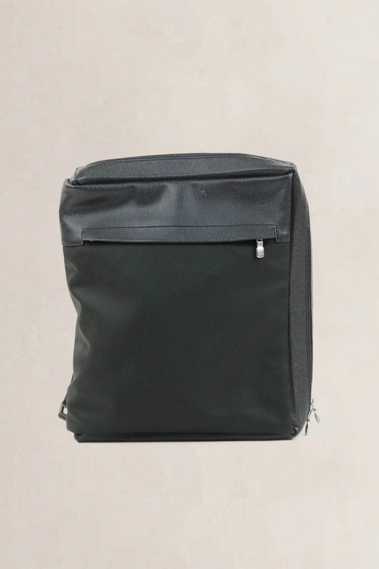 Louis Vuitton Black/Green Taiga Beluga Crossbody Bag