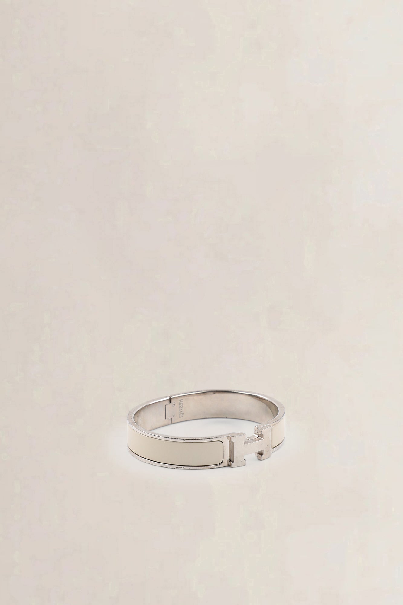Hermès White Clic H Silver  Bracelet