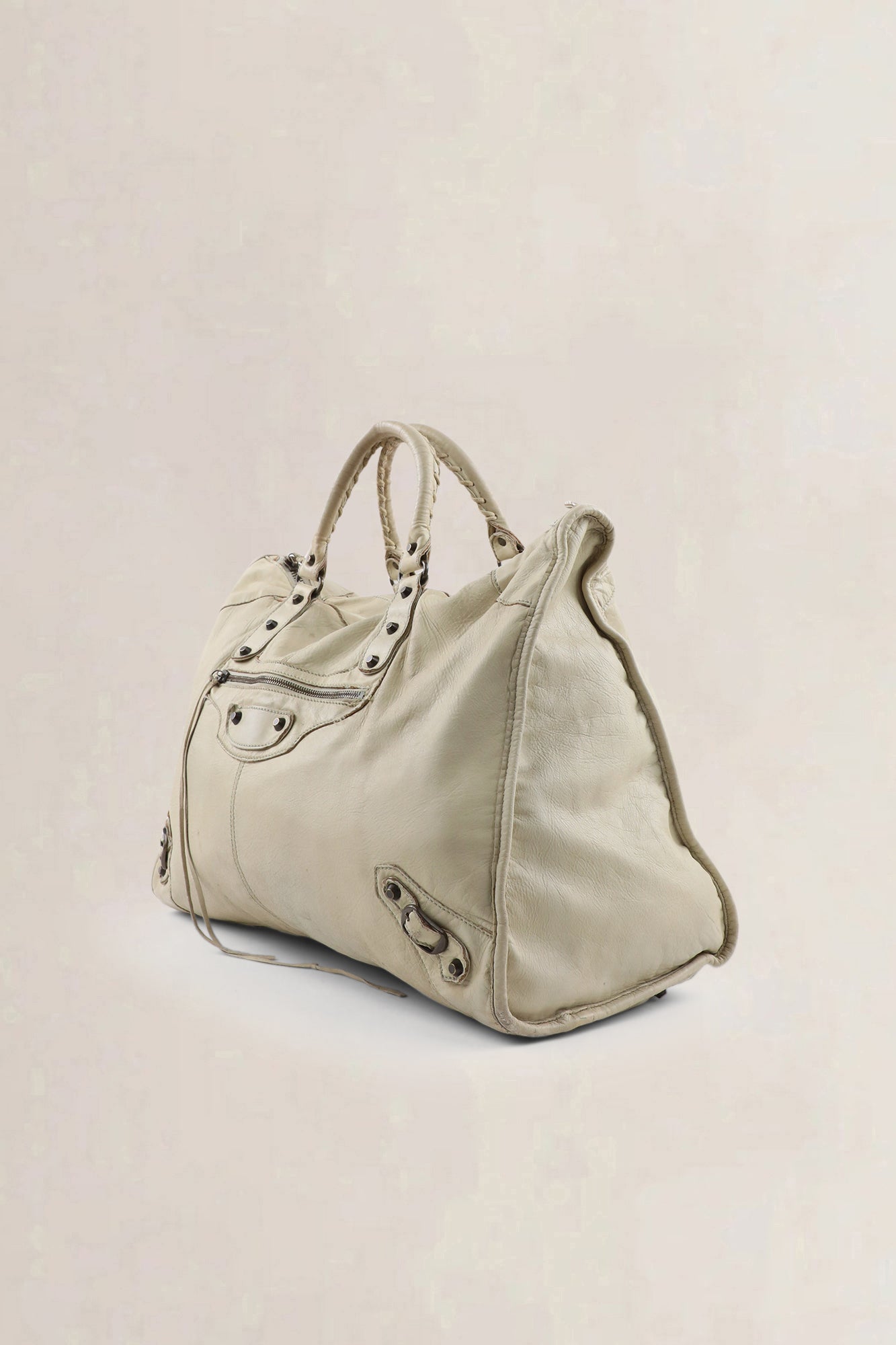 Balenciaga White Weekender — preloved