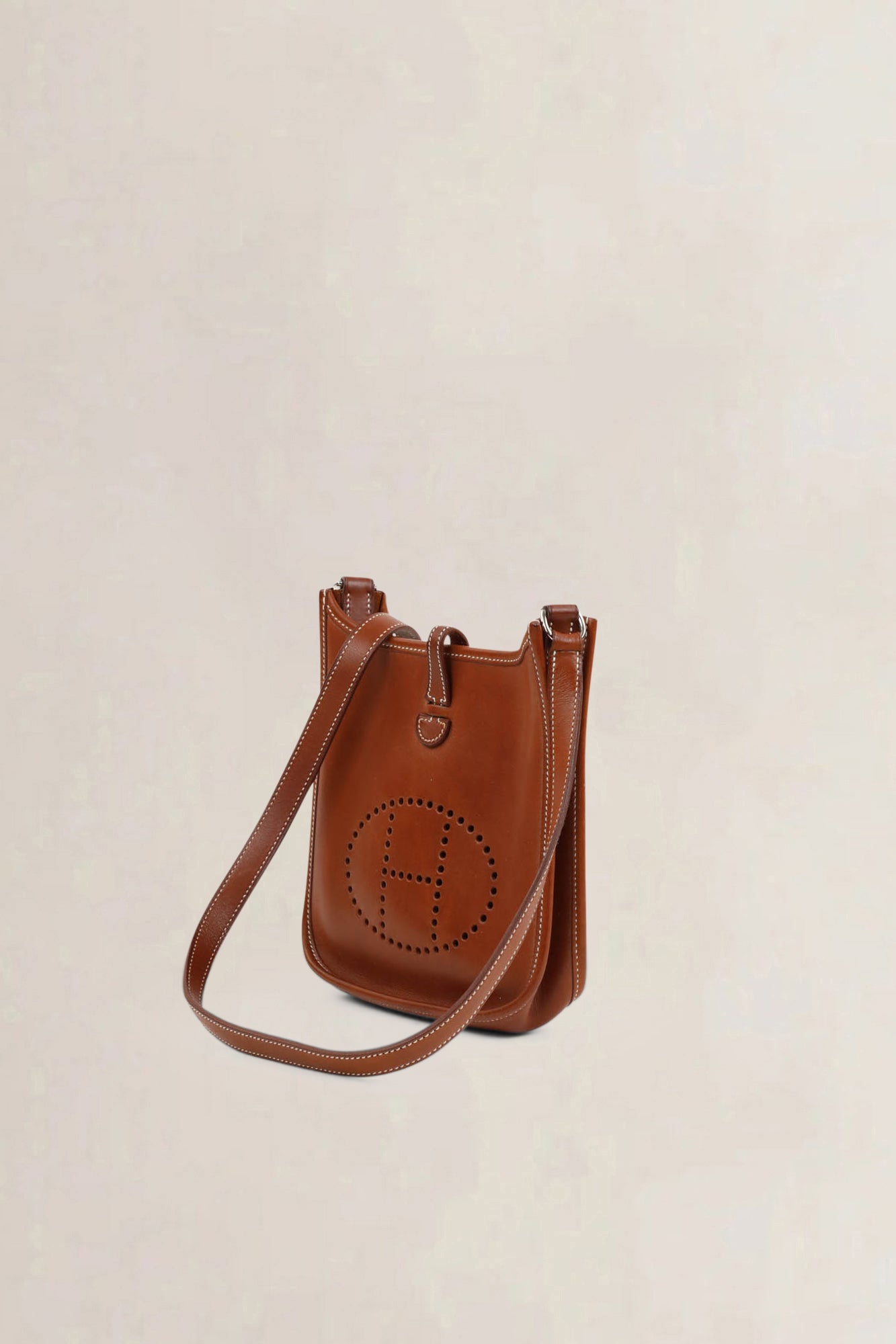 Hermès Brown Evelyne 16 Crossbody Bag