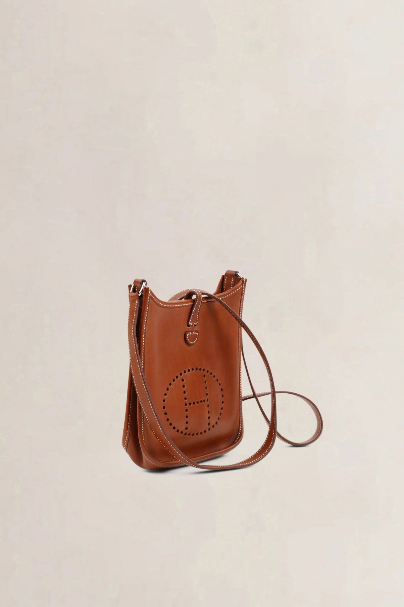 Hermès Brown Evelyne 16 Crossbody Bag