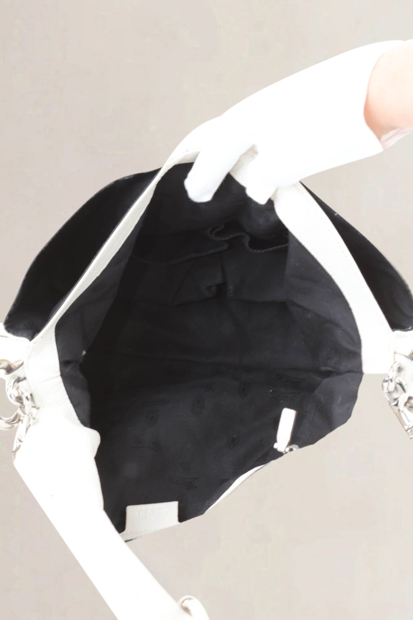 Gucci White Croisette Crossbody Bag