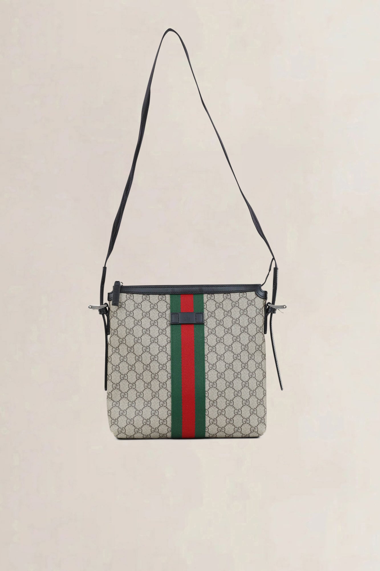 Gucci GG Supreme Messenger Crossbody Bag