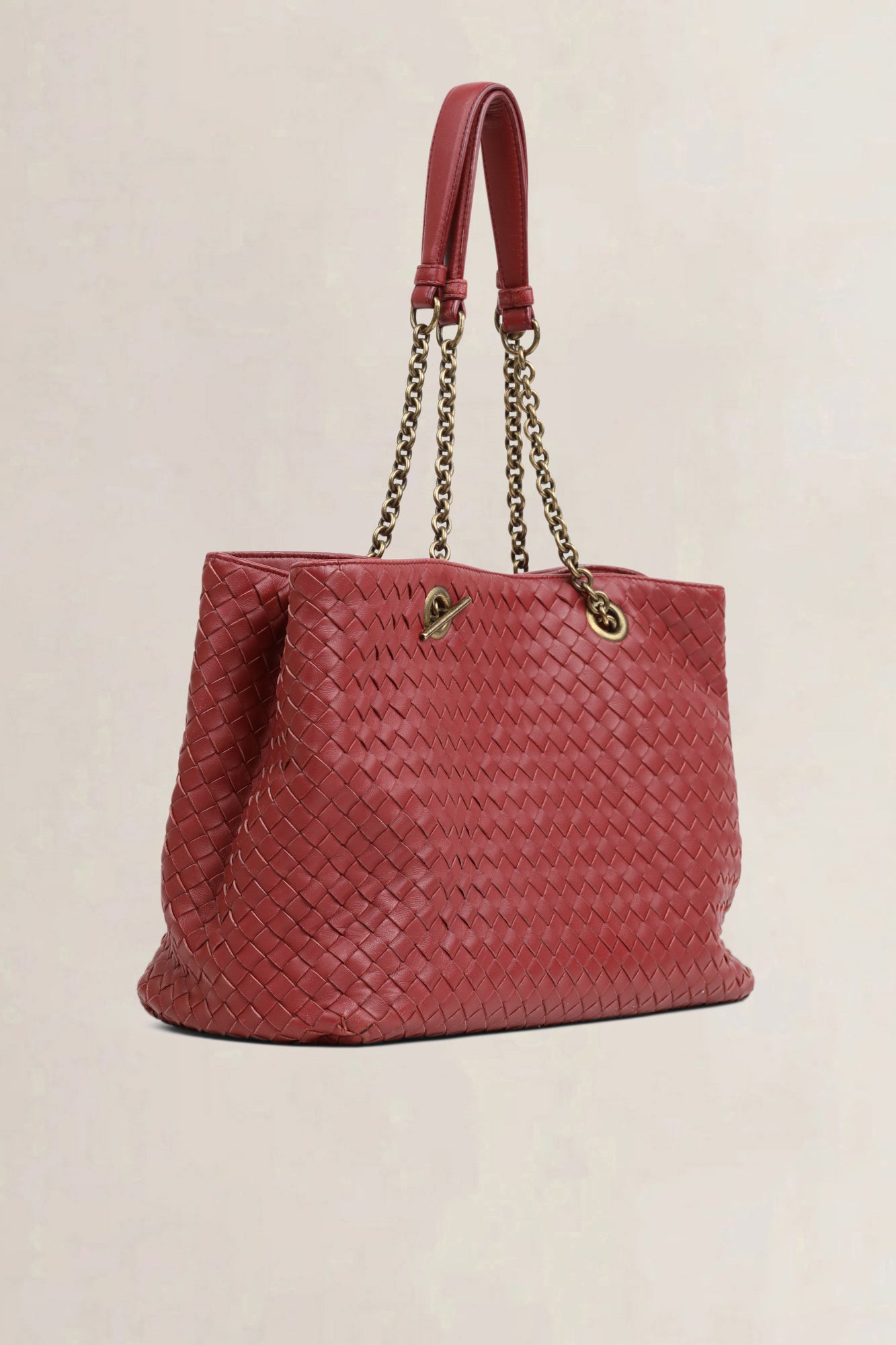 Bottega Veneta Burgundy Intrecciato Leather Chain Tote Bag